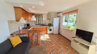 Rent Flat in Buen lugar. Piso en atogo