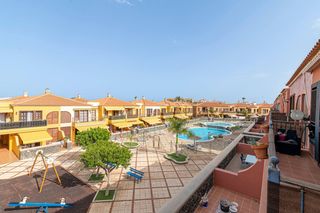 Location Appartement  Minerva 5. Piso en costa del silencio