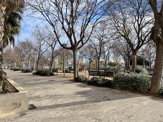 Flat  Carrer dels cresques. Directo propietario, muy exterior, luz natural, 3 habitaciones,