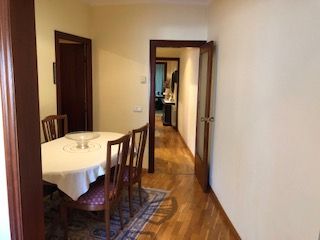 Flat  Carrer de la mare de d�u dels angels. Piso en el centro de barcelona, bien comunicado, 3 habitaciones