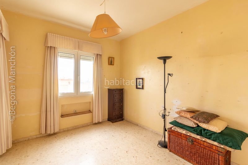 Foto 7e1aedb7-611b-4eb1-952b-5c8541a18c44. Piso "todo exterior, 6 dormitorios y luz a raudales en bahía blanca" en Cádiz