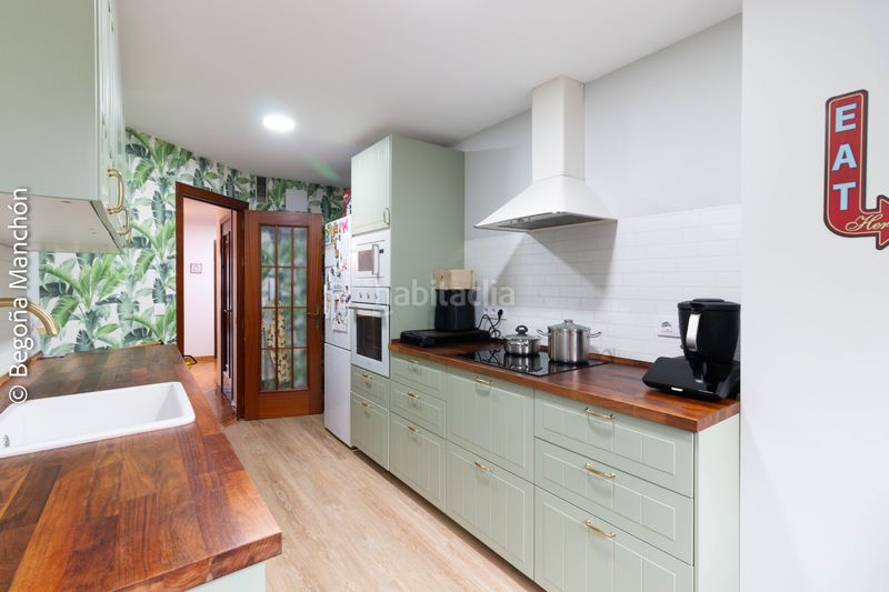 Foto 7509a6e0-b116-4b8f-9613-b881a9829a39. Piso exclusividad y luz en bahía blanca: 139 m² con terraza junto a las puertas de tierra en Cádiz