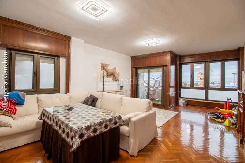 Foto 9e5f143d-aaad-48a6-b03b-ba36e8aec9a2. Piso exclusividad y luz en bahía blanca: 139 m² con terraza junto a las puertas de tierra en Cádiz