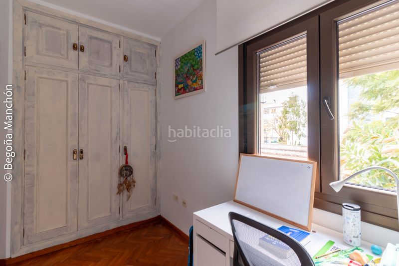 Foto a2d05468-54a4-49b4-9974-cbe0bfc08d04. Piso exclusividad y luz en bahía blanca: 139 m² con terraza junto a las puertas de tierra en Cádiz