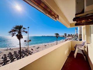 Piso  Calle santa rafaela maría. Frontal al mar, en el paseo marítimo de cádiz, con garaje