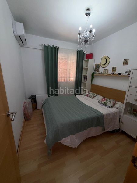 Foto 4fe72eb0-5d1a-4448-9cf4-7fa81c7f47f2. Casa adossada a Santiponce
