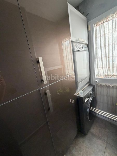 Foto 9fa8e4c6-8024-486b-8a9a-fd809fbdc0c2. Casa adossada a Santiponce