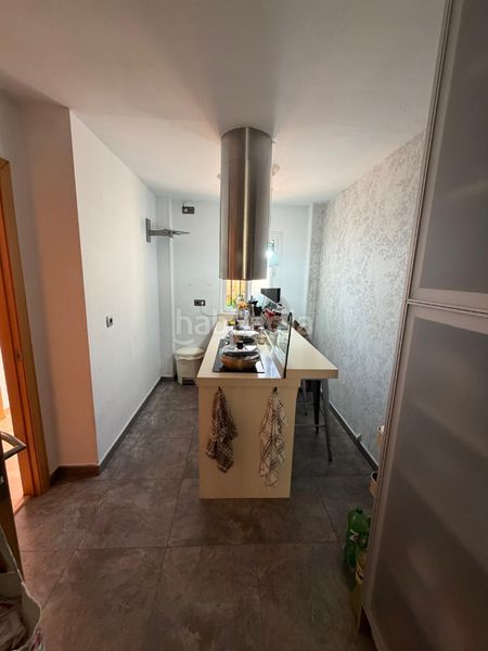 Foto b237a0bd-07e7-4620-b8a6-b5abbacd0251. Casa adossada a Santiponce