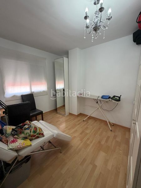 Foto bb288508-fc08-4719-a44a-440d8c5e7fea. Casa adossada a Santiponce