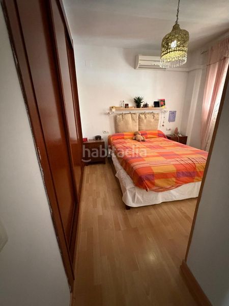 Foto d8fc3fb1-8c8e-4402-99d5-4aef61a8ca7c. Casa adossada a Santiponce