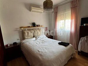 Foto f49a6d34-93a0-4455-a685-17fa934f3813. Casa adossada a Santiponce
