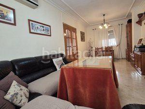 Foto 6e0164c1-05a4-4d67-b720-3bfd517f5105. Casa adosada  en Centro Bormujos