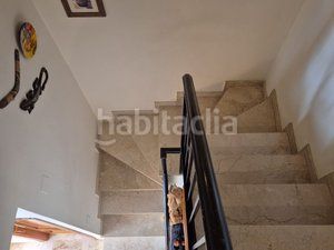 Foto c8a68793-ca97-4453-a9c7-185ac01495c8. Casa adosada  en Centro Bormujos