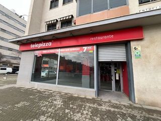 Lloguer Local Comercial a Pino Montano - Consolación. Local alquiler en pino montano