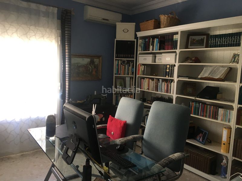 Foto 76486ce9-4ea4-4898-817c-a2af13e10122. Casa amb aparcament a Campana (La)