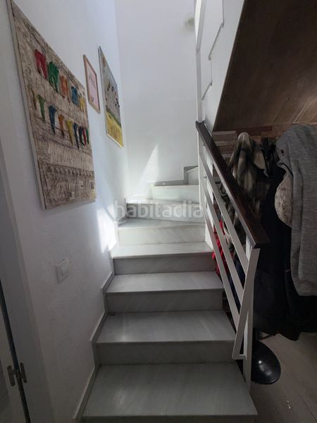 Foto 0f85e345-f08d-4c19-b5ba-353437098fa2. Casa adossada a Gines