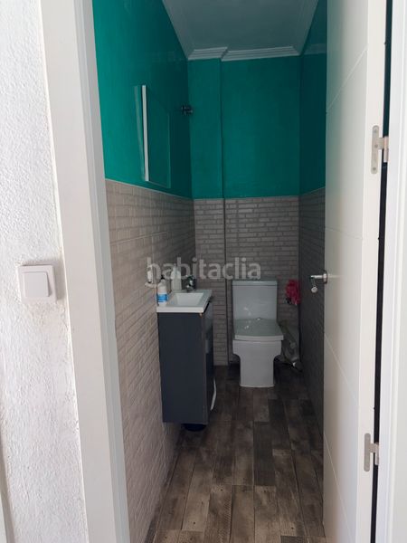 Foto 6ce3d06f-d66d-452d-a712-675b69603094. Casa adossada a Gines