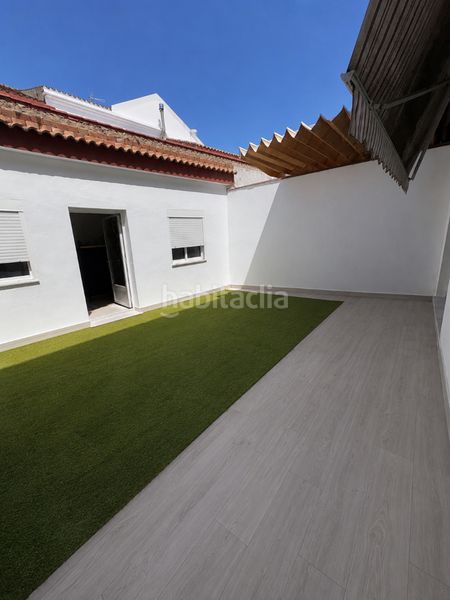 Foto 9e35e984-e71d-4864-9514-d435c6b77a6b. Casa adossada a Gines