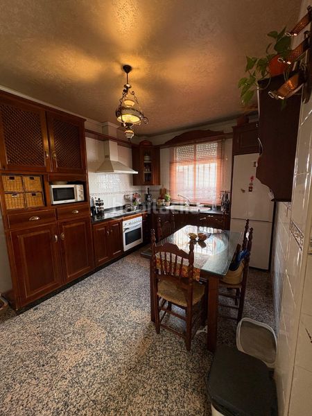 Foto ddc937c5-9d4b-47ca-96d6-0599d9953aae. Casa adossada amb aparcament a Vista Azul - Consolación Dos Hermanas