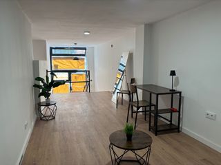 Estudi  Passeig maragall 5. Loft