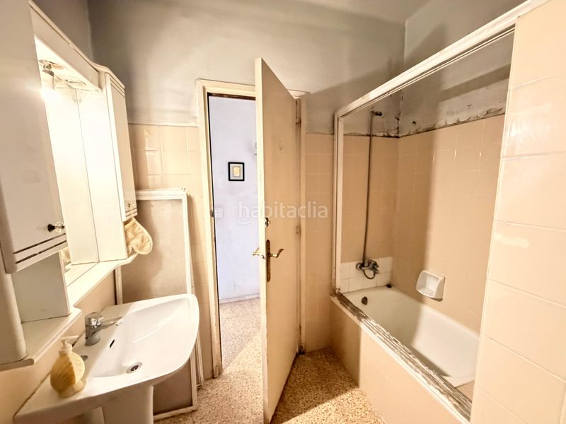 Foto d30a8350-e93b-4f2d-a56f-aa2ba758ab42. Pis a carrer d'atlanta 3 a Concòrdia Sabadell