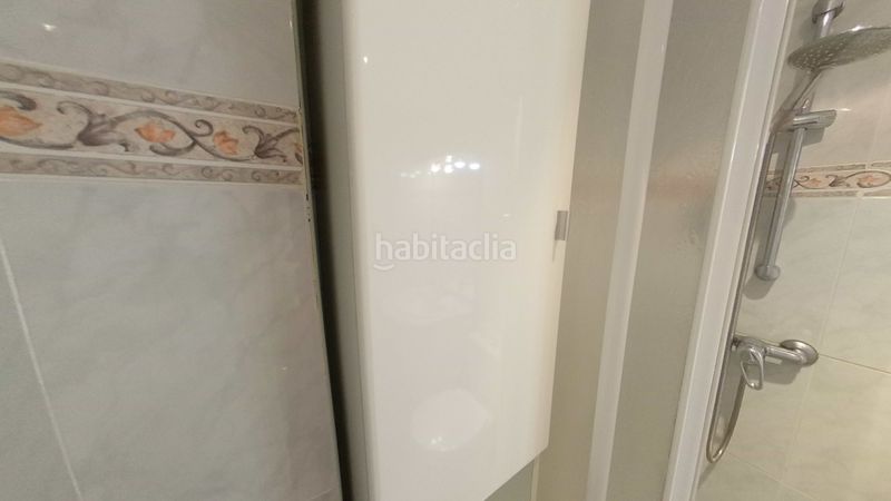Foto 19725cd5-bd6e-4eeb-a178-5a9c8e67595b. Rent flat with heating in Palos de Moguer Madrid