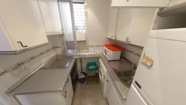 Foto 315b9677-bb41-47e6-903a-247b2a966b1c. Rent flat with heating in Palos de Moguer Madrid