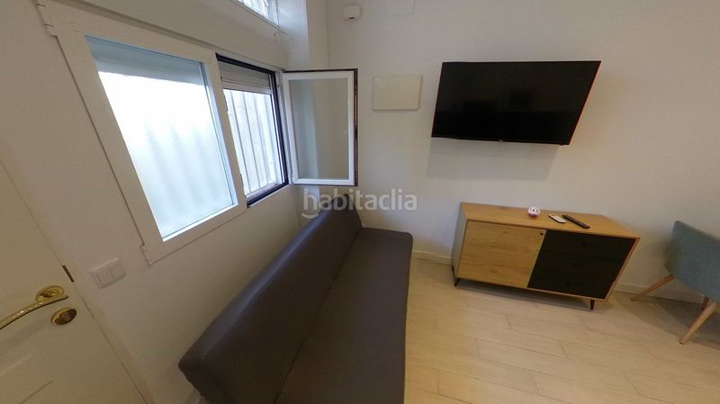 Foto 9fc2b760-3b32-46ba-b001-31183962ce97. Rent flat with heating in Pinar del Rey Madrid