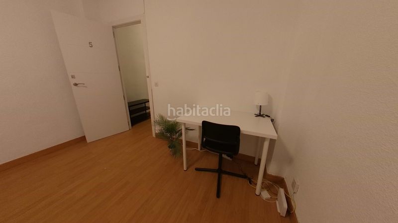 Foto e73cebc1-fda4-4429-8088-9582a9e745d9. Lloguer pis amb calefacció a Embajadores-Lavapiés Madrid