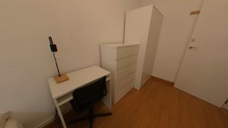 Miete Etagenwohnung  Calle de los abades. Piso en alquiler en calle de los abades 9, lavapiés-embajadores,