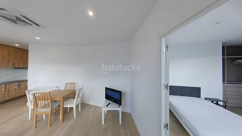 Foto d67484a8-1710-4cd0-8e19-fba6c67d59cd. Rent flat with heating in Lucero Madrid