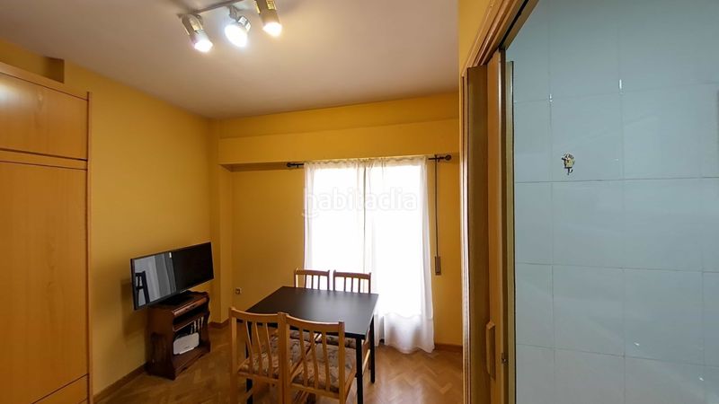 Foto b8f6dc0b-37d4-4e7b-8891-5ac8b83be60e. Rent flat with heating in Delicias Madrid