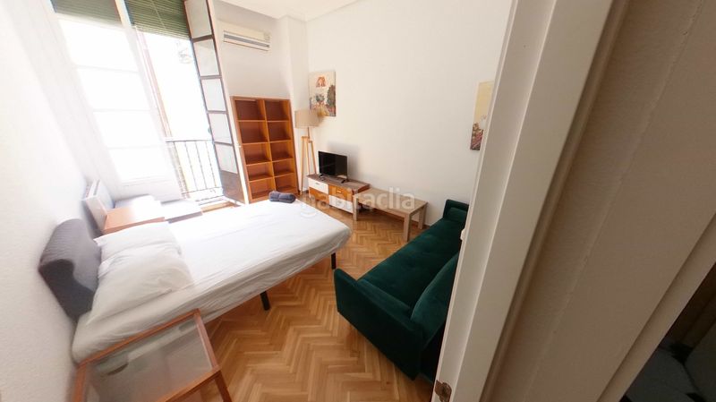 Foto 563f05da-8f4f-40ef-9e5b-fcd6e3033f58. Location appartement avec chauffage dans Sol Madrid