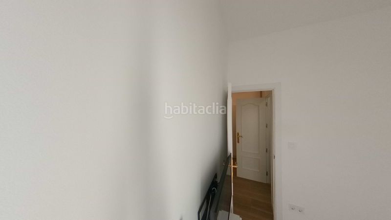 Foto 1c8d0a6e-dc0d-4e10-95b6-72c34d75057d. Rent flat with heating in Numancia Madrid