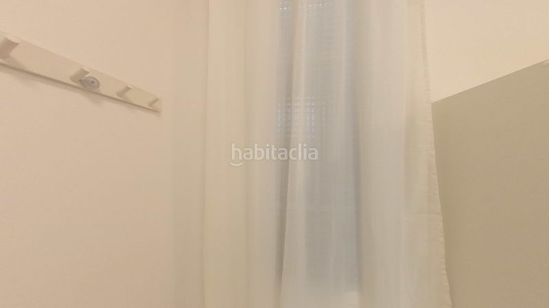 Foto 62d28492-ed0e-49cf-be40-8958730e38fd. Rent flat with heating in Numancia Madrid