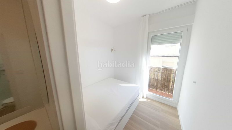 Foto f780dcb0-7c40-47af-848f-d8edddda4957. Rent flat with heating in Numancia Madrid