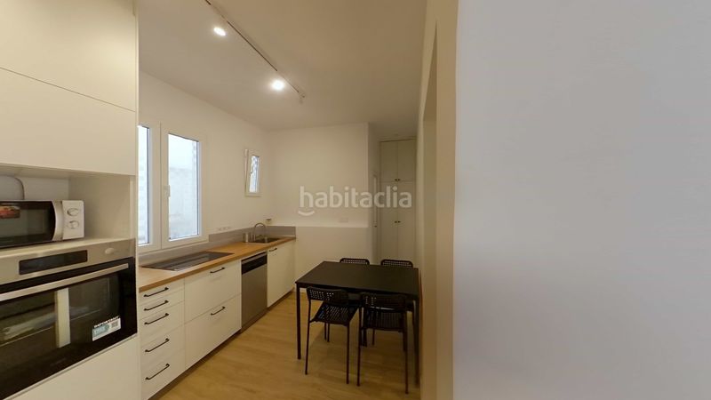 Foto 4c59ab7f-f114-4b0c-a050-05424d7946ab. Rent flat with heating in Embajadores-Lavapiés Madrid
