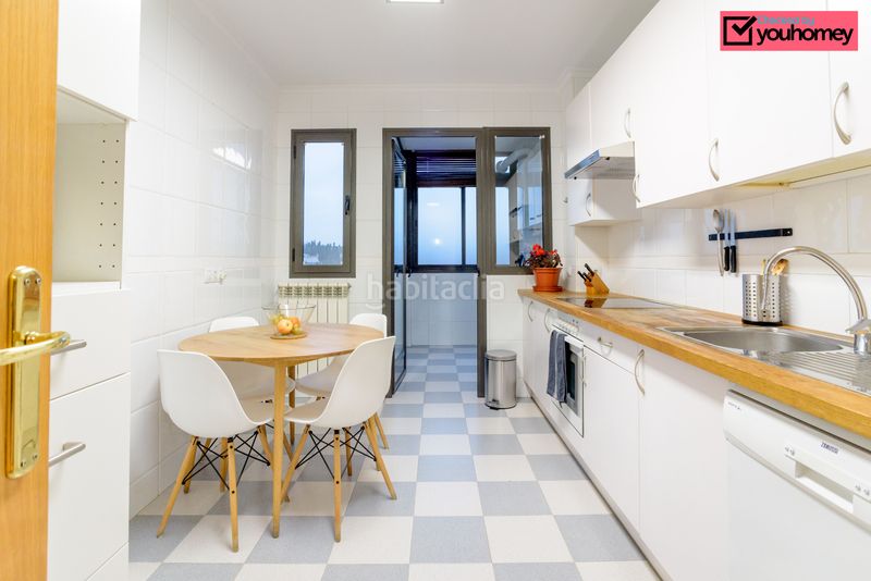 Foto 330eda57-45b2-47d1-a7b2-5cc23f6ab082. Rent flat with heating in Imperial Madrid