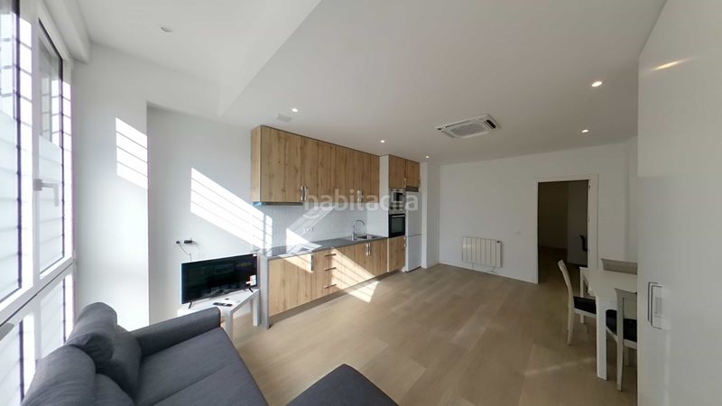 Foto e971deb4-20a2-4e76-a8be-c110608e39f8. Rent flat with heating in Lucero Madrid