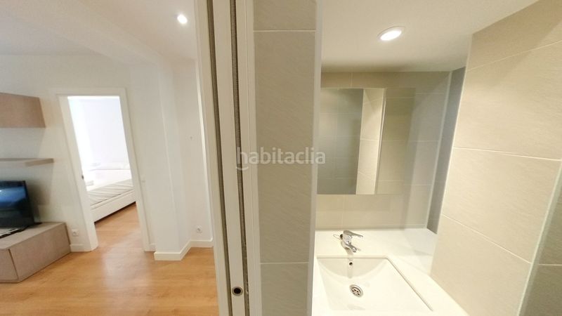 Foto 007be122-169e-4282-8c60-545fae5a9d3f. Rent flat with heating in Valdeacederas Madrid