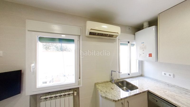Foto a1283026-9c71-491b-82a5-cdab21e617a0. Rent flat with heating in Valdeacederas Madrid