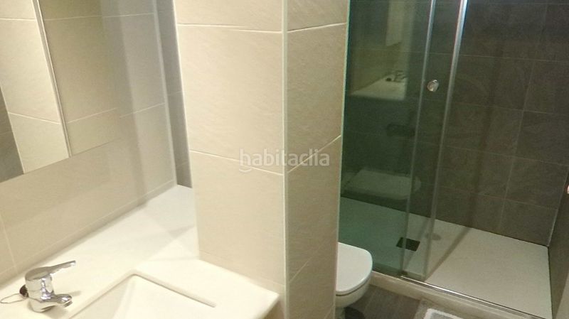Foto b3338ed4-aea6-432c-900c-6e672a9271ab. Rent flat with heating in Valdeacederas Madrid