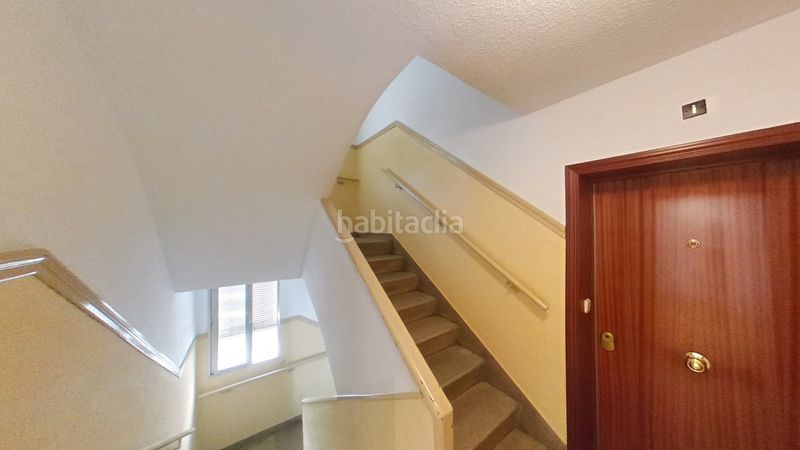 Foto c843ea9b-07f2-42da-8a36-4b9337d0107c. Rent flat with heating in Valdeacederas Madrid
