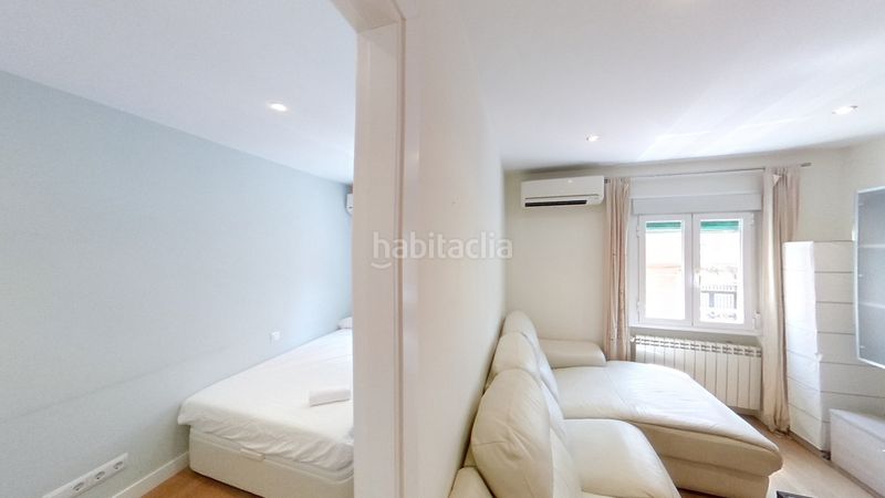 Foto e8cfee6b-d537-4df2-bab8-e47f50166ea7. Rent flat with heating in Valdeacederas Madrid