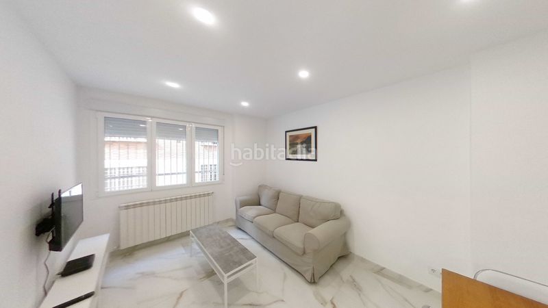 Foto 52ef6727-8406-40d9-a955-ec2c2ef099d7. Rent flat with heating in Fuente del Berro Madrid