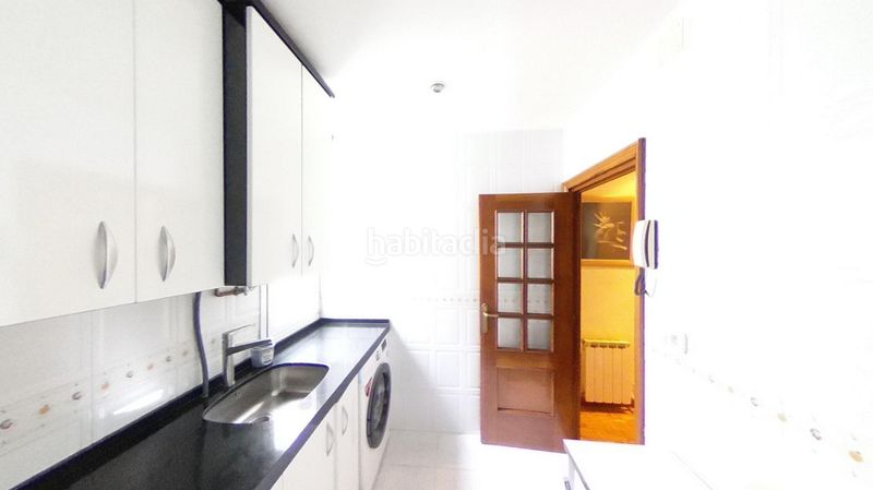 Foto f49cb5dc-f88b-441d-9738-2a88769d9394. Lloguer pis amb calefacció a Prosperidad Madrid