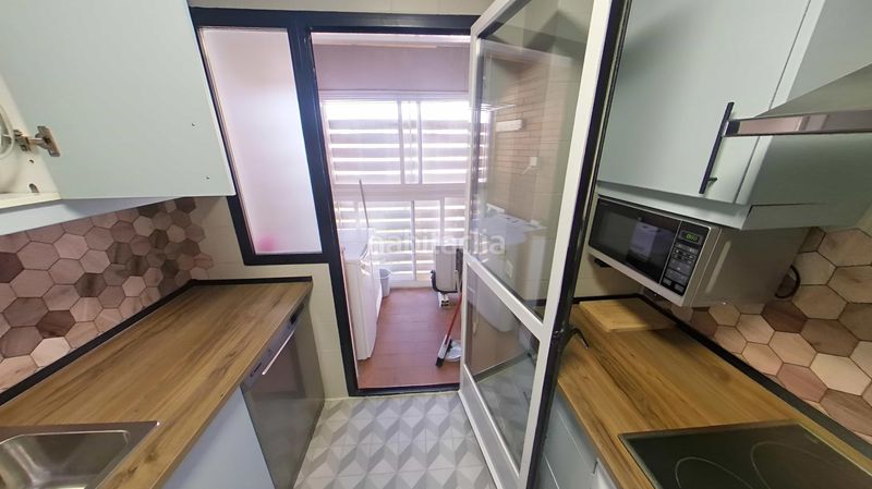 Foto 1b25564a-33a9-4cb7-9a89-d798691c980a. Rent flat with heating in Palomeras Bajas Madrid