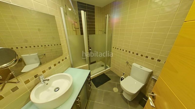 Foto 7106a77c-bb05-4574-a37a-cf5832eb4194. Rent flat with heating in Palomeras Bajas Madrid