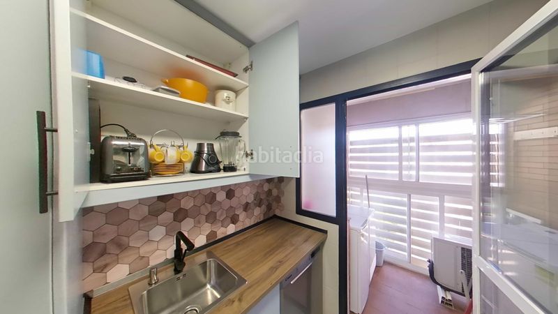 Foto 7b36e31c-0228-40a4-aafc-f642cabd2b68. Rent flat with heating in Palomeras Bajas Madrid