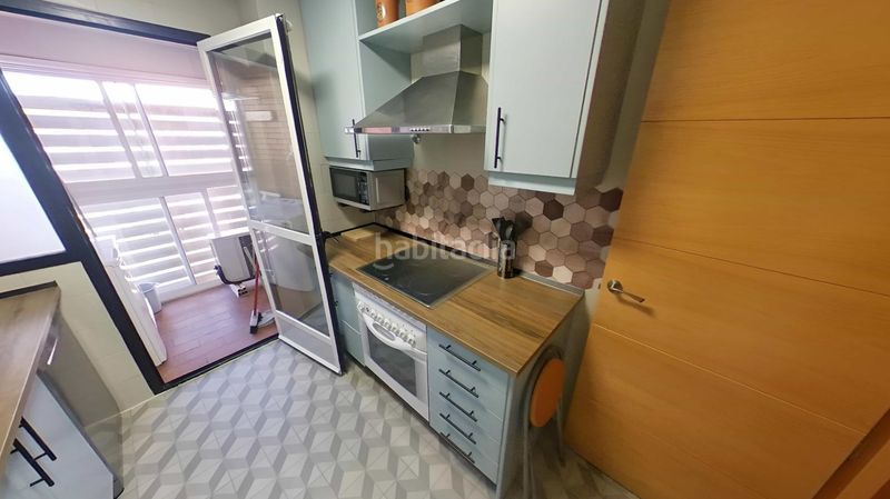 Foto 987c7f41-ae3d-453d-917b-61dc69602891. Rent flat with heating in Palomeras Bajas Madrid